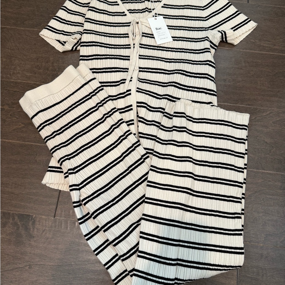 Black and oat Striped Women’s maternity set